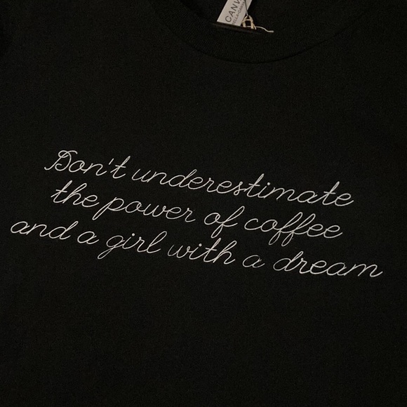 NEW women’s black graphic tee, coffee and a girl with a dream, size medium - Picture 2 of 2
